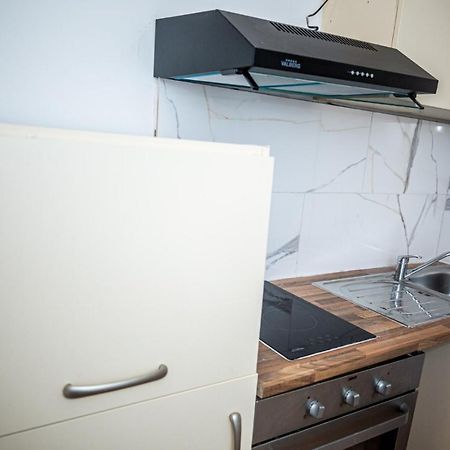Agreable Chambre Sur Liege Avc Parking Et Wifi Gratuit Eksteriør billede