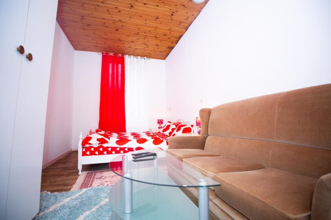 Agreable Chambre Sur Liege Avc Parking Et Wifi Gratuit Eksteriør billede
